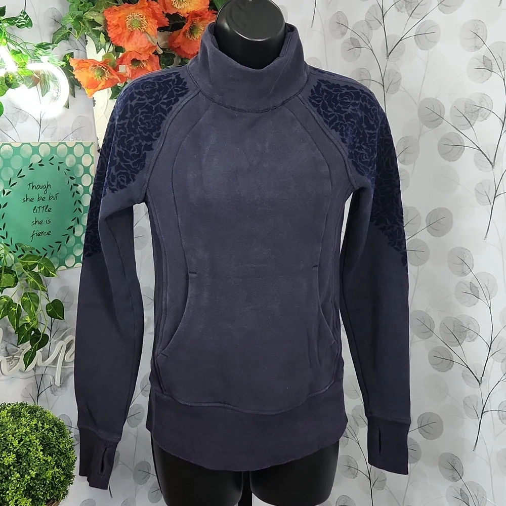 Lululemon Scuba Quarter-Zip Fleece Hoodie | Midnight Navy | Size 2 - Picture 3 of 10